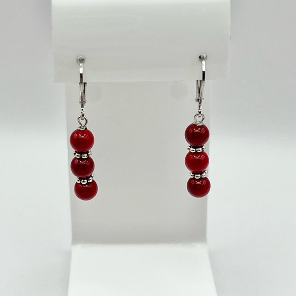 SHELL PEARL EARRINGS - Picture 1 of 9